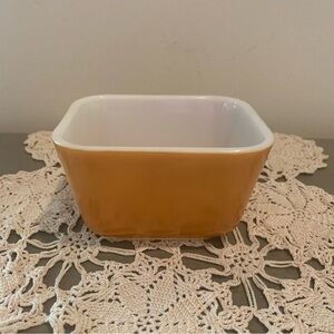 VTG Pyrex Orange Refrigerator Dish No Lid